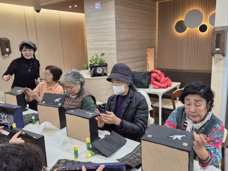 a8721f588f08e0522df281ad78437b70_1761826